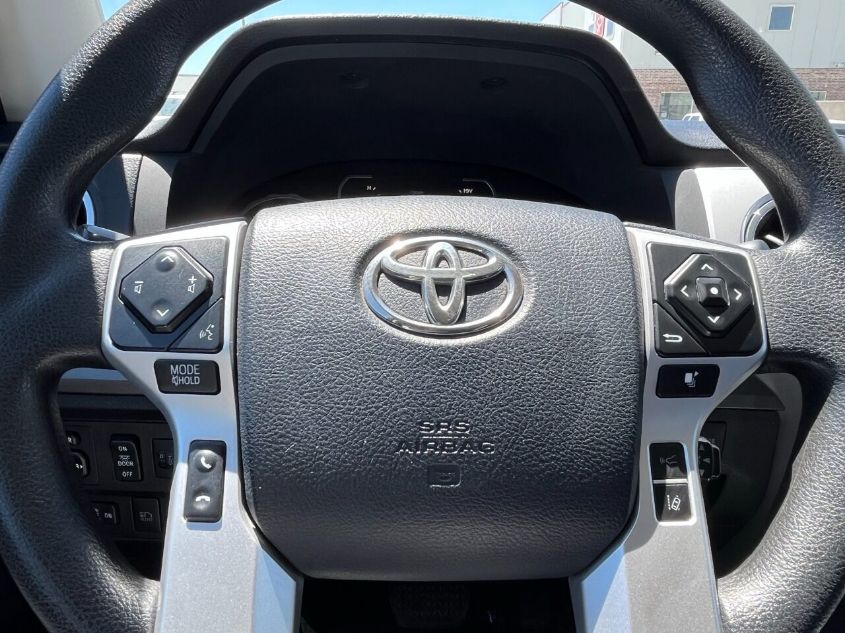 2020 TOYOTA TUNDRA CREWMAX SR5/CREWMAX TRD P 5TFDY5F11LX904166