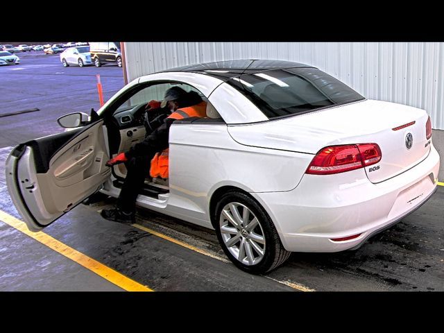 2013 VOLKSWAGEN EOS KOMFORT WVWBW8AH3DV001582