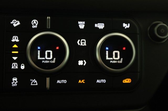 2022 LAND ROVER DEFENDER 110 X-DYNAMIC HSE SALE37RU3N2085285