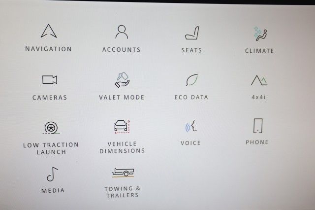 2022 LAND ROVER DEFENDER 110 X-DYNAMIC HSE SALE37RU3N2085285