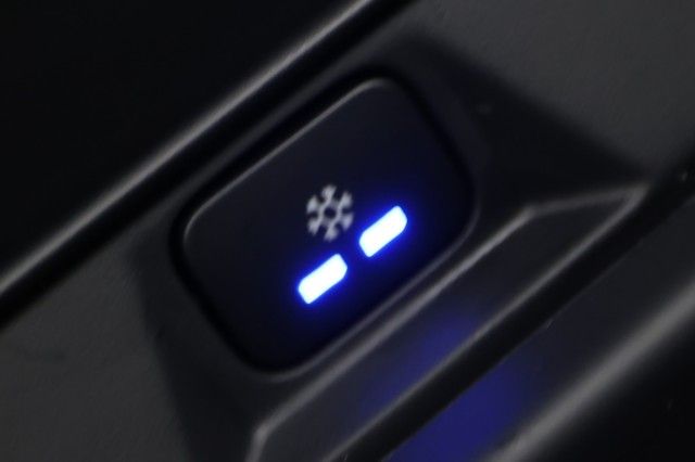 2022 LAND ROVER DEFENDER 110 X-DYNAMIC HSE SALE37RU3N2085285