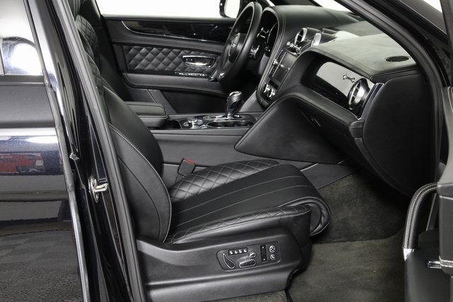 2019 BENTLEY BENTAYGA SJAAM2ZV3KC024444