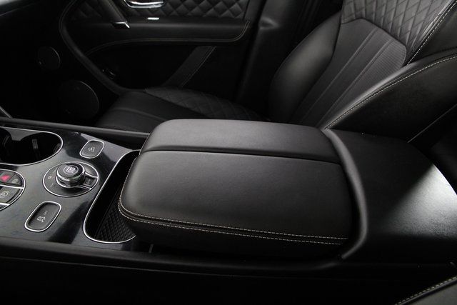 2019 BENTLEY BENTAYGA SJAAM2ZV3KC024444