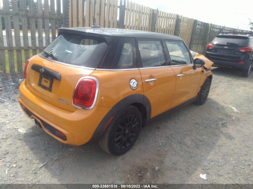 2015 MINI COOPER HARDTOP 4 DOOR S WMWXU3C53F2B56557