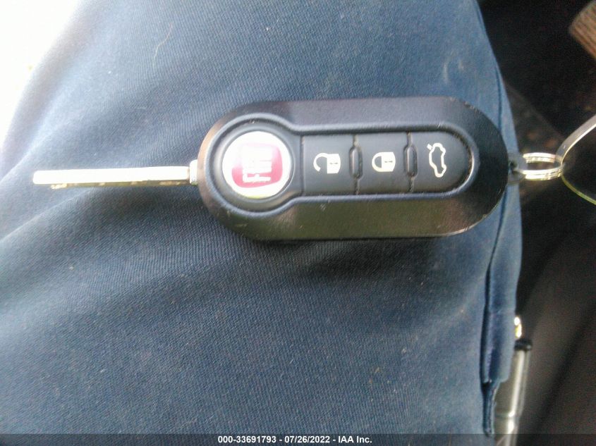 2015 FIAT 500L LOUNGE ZFBCFACH1FZ036189