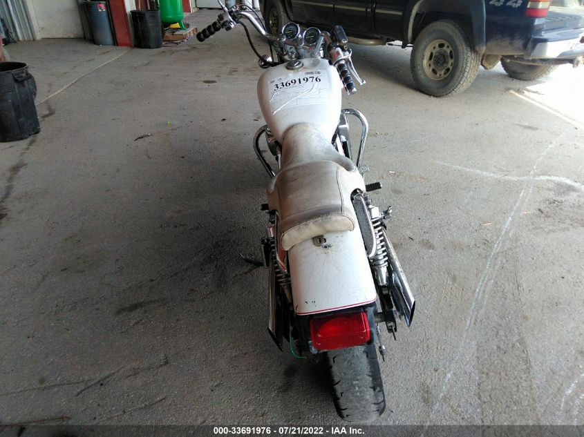 2001 HONDA VF750 C JH2RC43081M700240