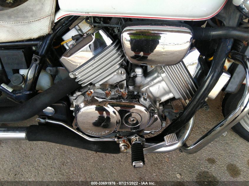 2001 HONDA VF750 C JH2RC43081M700240