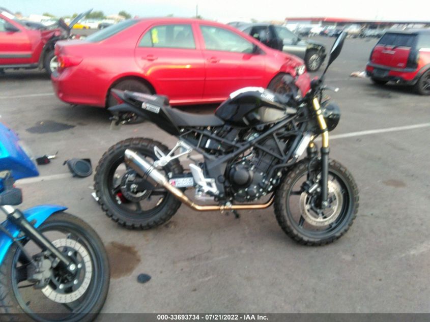 2016 HONDA CBR300 R MLHNC5107G5200120