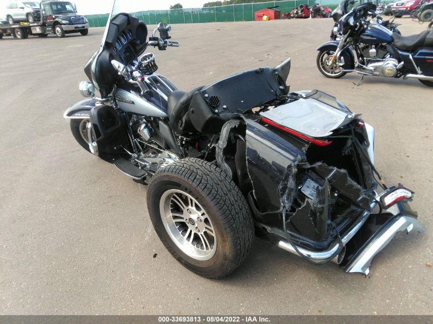 2019 HARLEY-DAVIDSON FLHTCUTG 1HD1MAF19KB850746