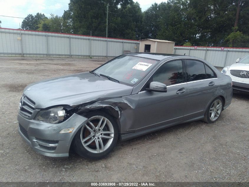 2014 MERCEDES-BENZ C-CLASS C 250 WDDGF4HB8EA939110