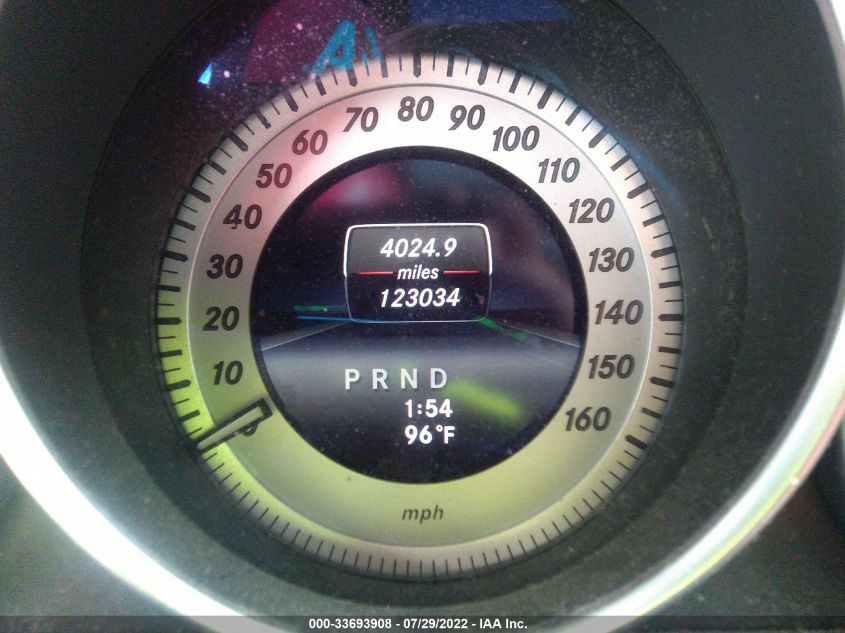 2014 MERCEDES-BENZ C-CLASS C 250 WDDGF4HB8EA939110