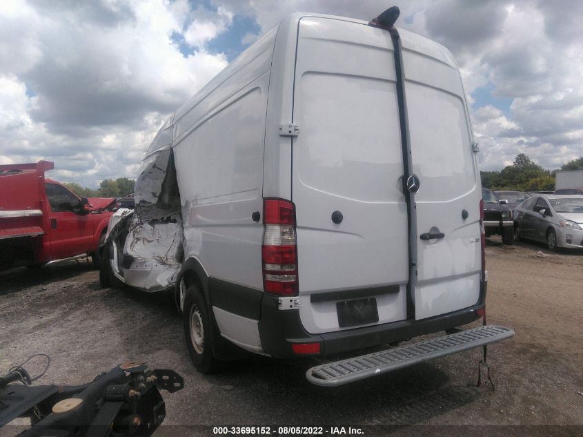 2016 MERCEDES-BENZ SPRINTER CARGO VANS - WD3PE8DDXGP362635