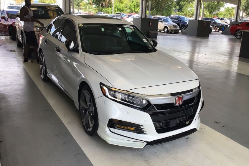 2018 HONDA ACCORD TOURING 1HGCV2F97JA045000
