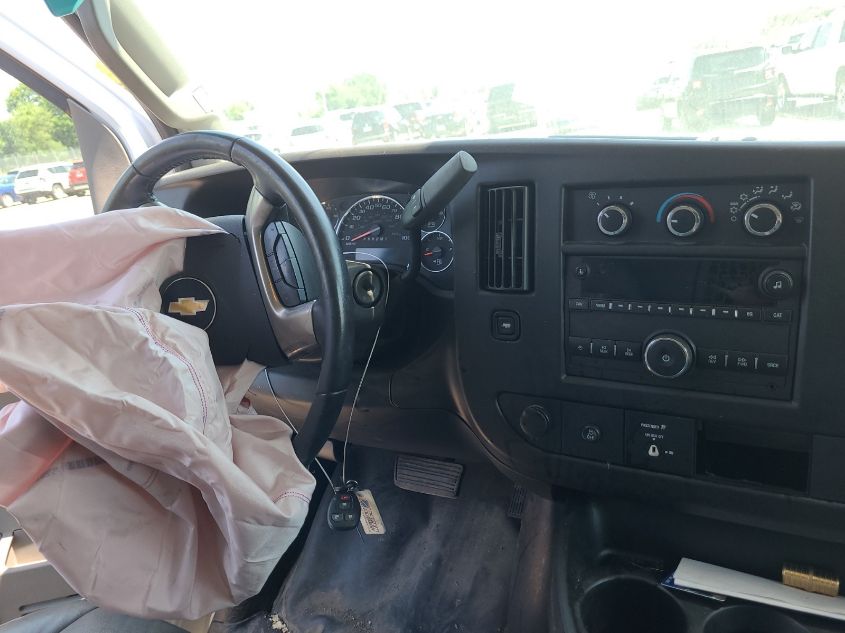 2019 CHEVROLET EXPRESS G2500 1GCWGAFP6K1367515