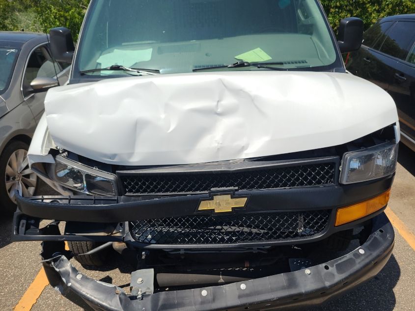 2019 CHEVROLET EXPRESS G2500 1GCWGAFP6K1367515