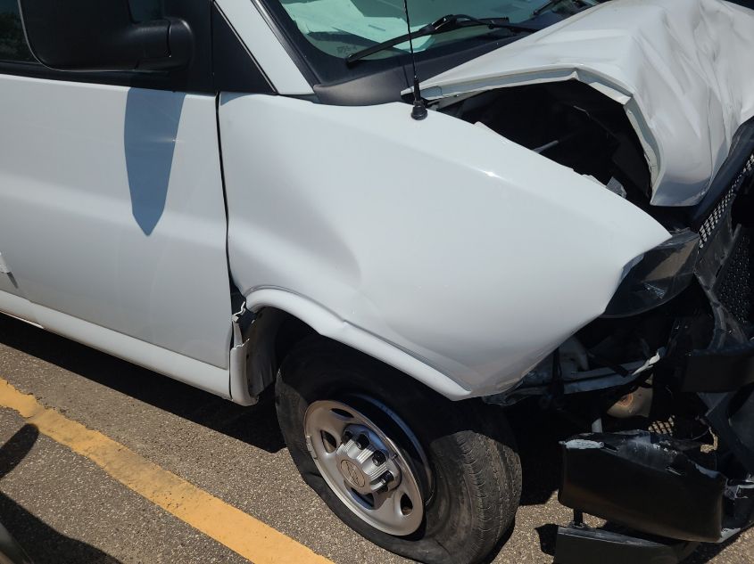 2019 CHEVROLET EXPRESS G2500 1GCWGAFP6K1367515