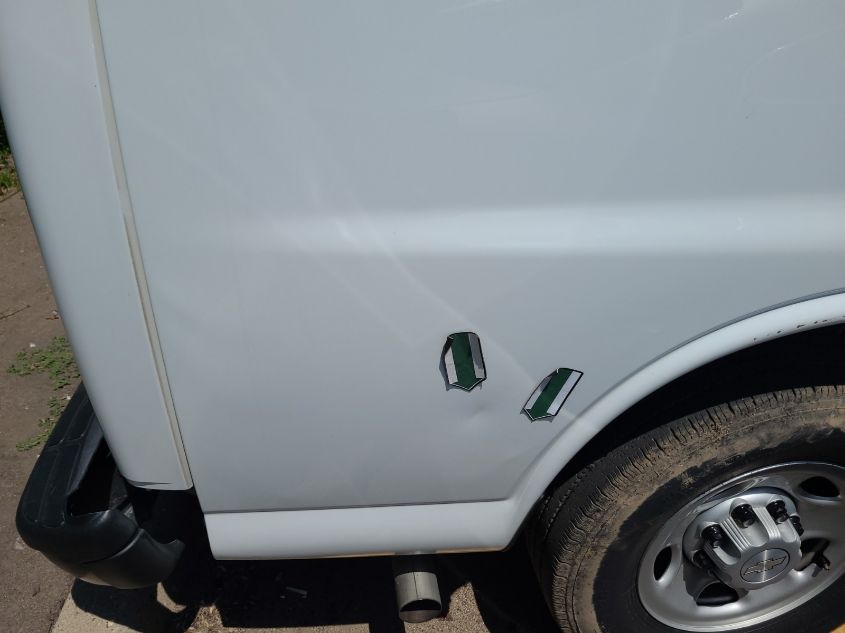 2019 CHEVROLET EXPRESS G2500 1GCWGAFP6K1367515