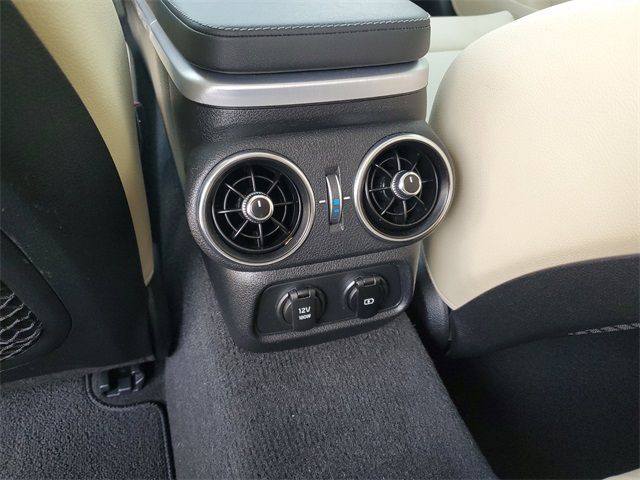 2022 KIA STINGER GT1 KNAE45LC5N6111559