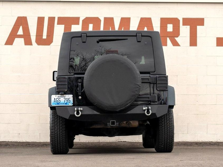 2018 JEEP WRANGLER JK UNLIMITED SPORT S 1C4HJWDG5JL938392