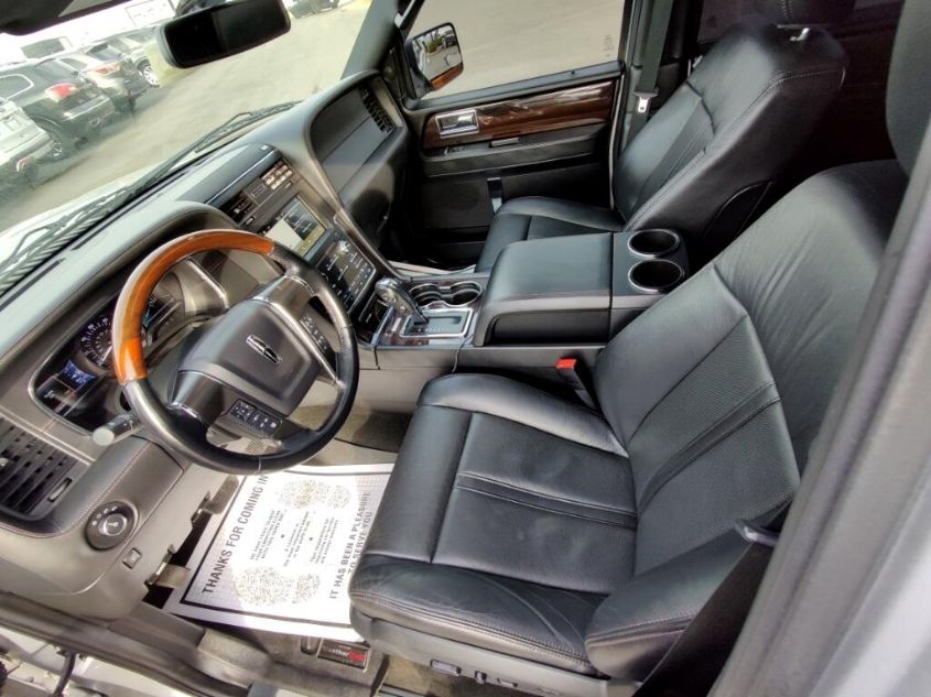 2017 LINCOLN NAVIGATOR RESERVE 5LMJJ2LT8HEL01903