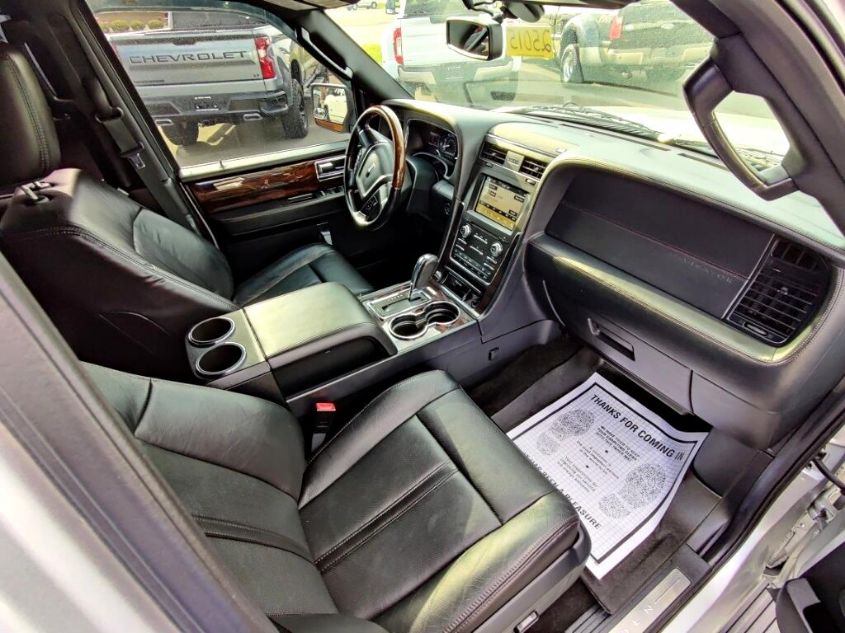 2017 LINCOLN NAVIGATOR RESERVE 5LMJJ2LT8HEL01903