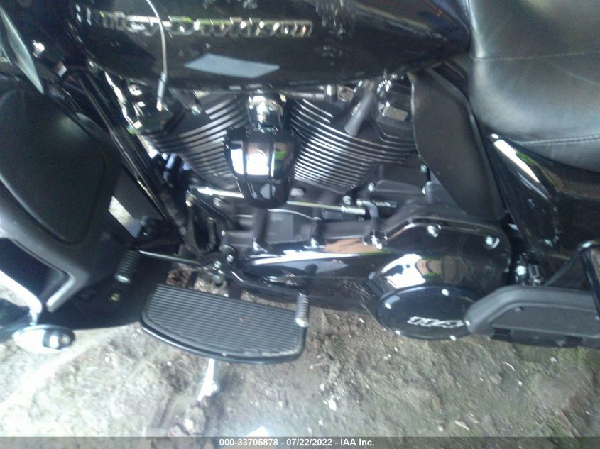 2020 HARLEY-DAVIDSON FLTRK 1HD1KZF1XLB675672