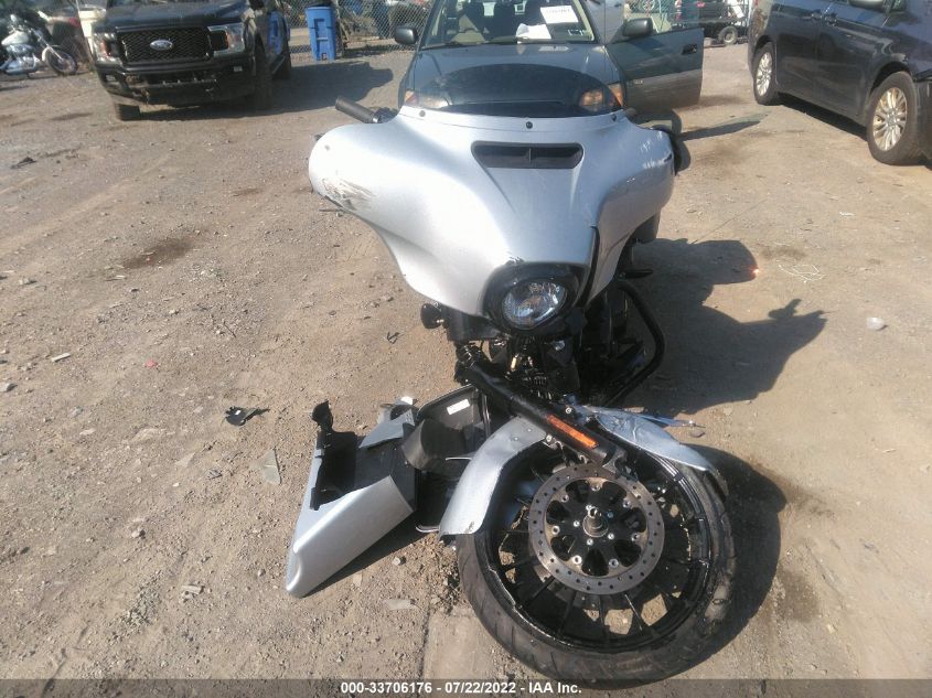 2019 HARLEY-DAVIDSON FLHXS 1HD1KRP18KB623048