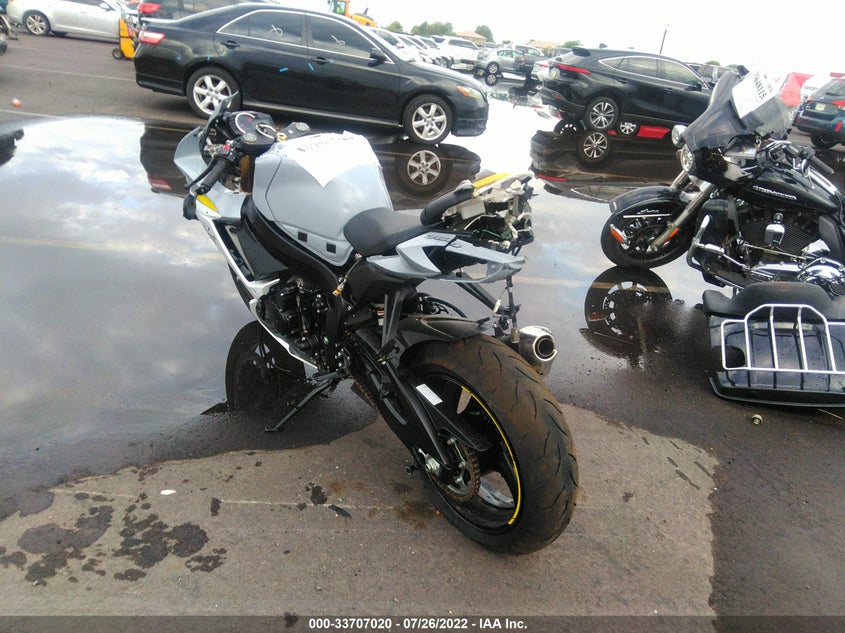 VIN JS1GR7MA9N7101353 2022 SUZUKI GSX-R750