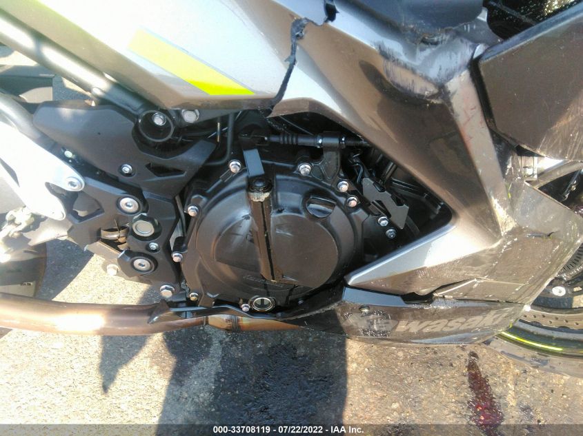 2021 KAWASAKI EX400 JKAEXKG18MDAE0748
