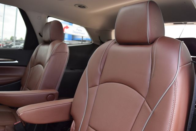 2019 BUICK ENCLAVE AVENIR 5GAEVCKW2KJ258013