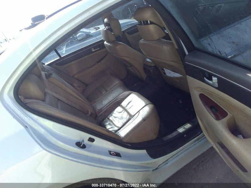 2013 HYUNDAI GENESIS 3.8L KMHGC4DD2DU257570