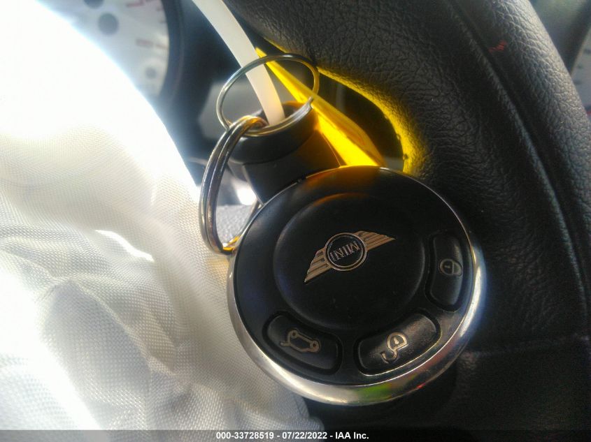 2013 MINI COOPER HARDTOP WMWSU3C50DT687312