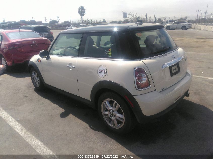 2013 MINI COOPER HARDTOP WMWSU3C50DT687312