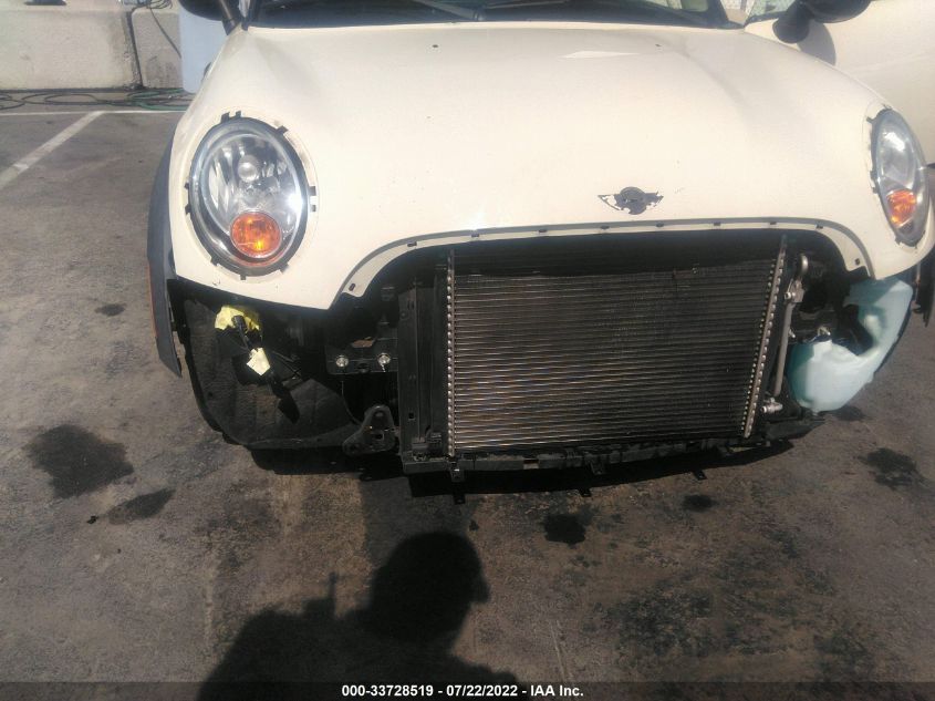 2013 MINI COOPER HARDTOP WMWSU3C50DT687312