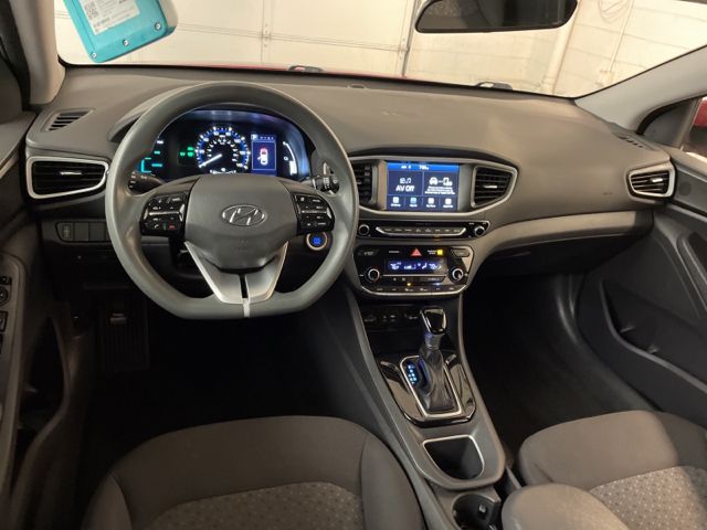 2019 HYUNDAI IONIQ BLUE KMHC65LC1KU175704