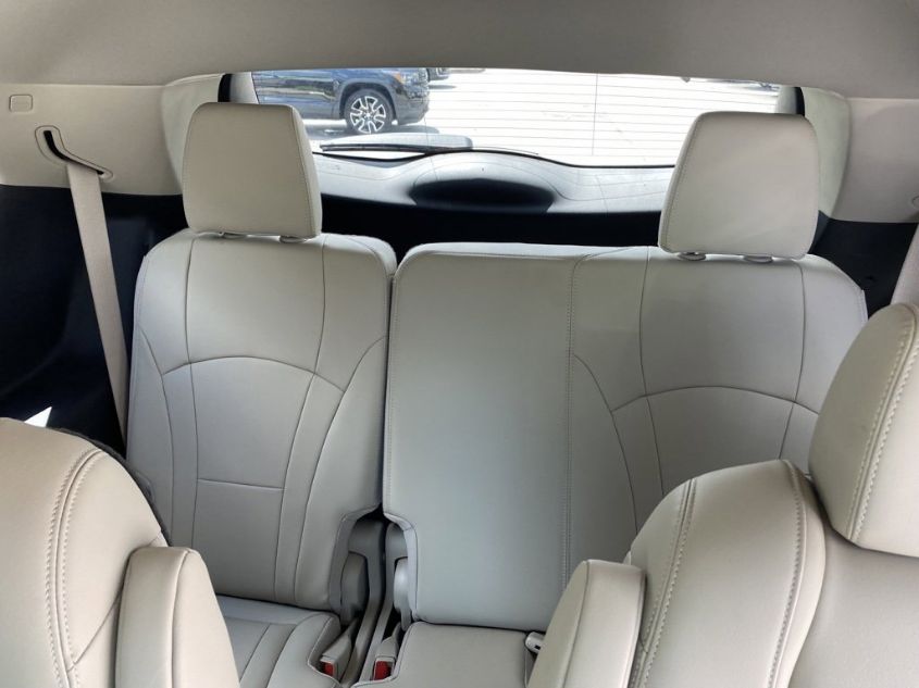 2021 BUICK ENCLAVE ESSENCE 5GAERBKW5MJ197323