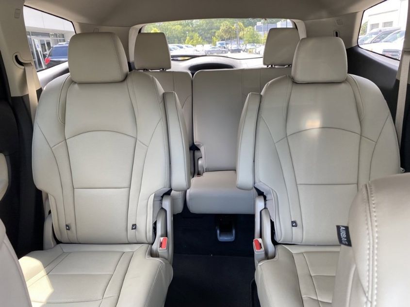 2021 BUICK ENCLAVE ESSENCE 5GAERBKW5MJ197323
