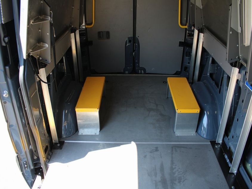 2018 MERCEDES-BENZ SPRINTER CARGO VAN WD3PE7CD1JP645122