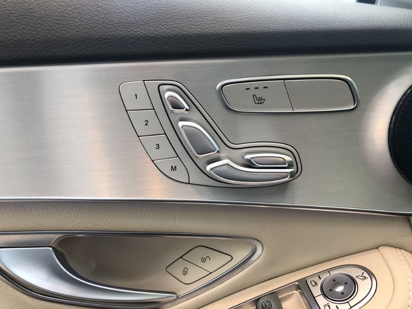 2019 MERCEDES-BENZ C 300 55SWF8DBXKU311912