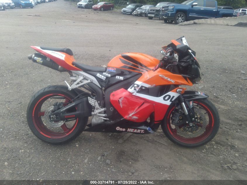 2009 HONDA CBR600 RR JH2PC400X9K205136