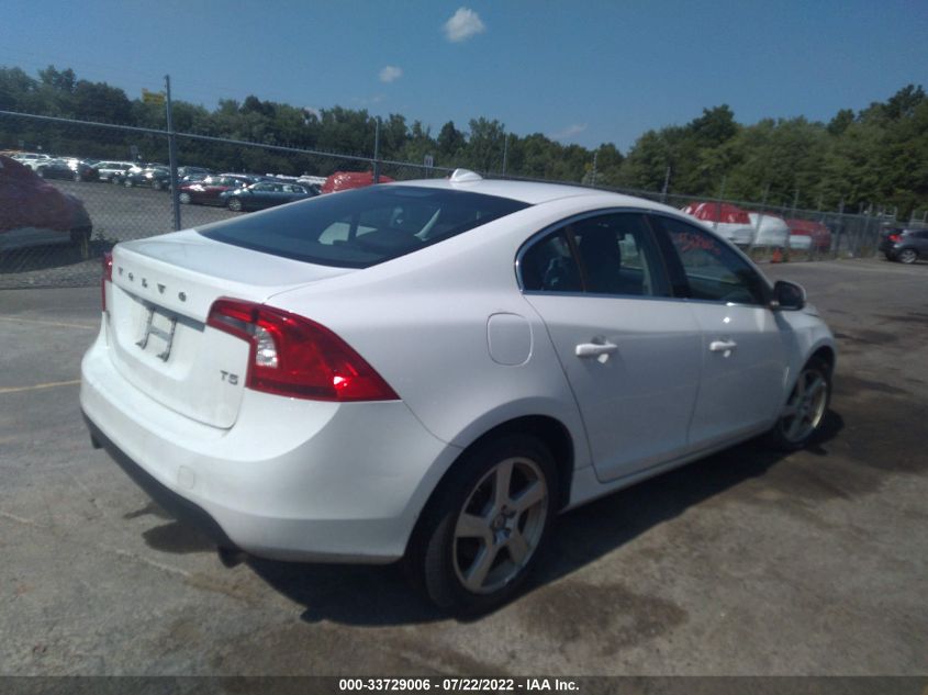 2013 VOLVO S60 T5 YV1612FS9D2190509