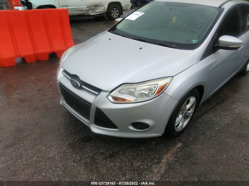 2014 FORD FOCUS VIN: 1FADP3F2XEL246993