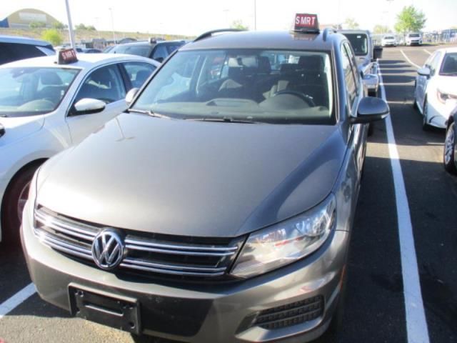 2018 VOLKSWAGEN TIGUAN LIMITED WVGAV7AX0JK000740