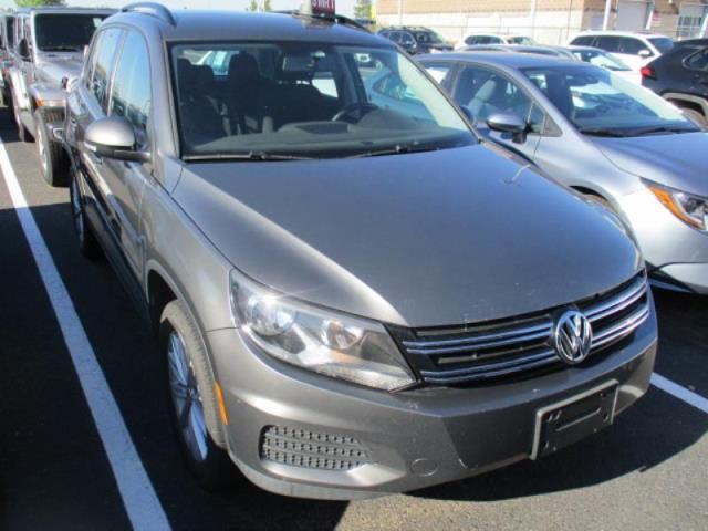 2018 VOLKSWAGEN TIGUAN LIMITED WVGAV7AX0JK000740