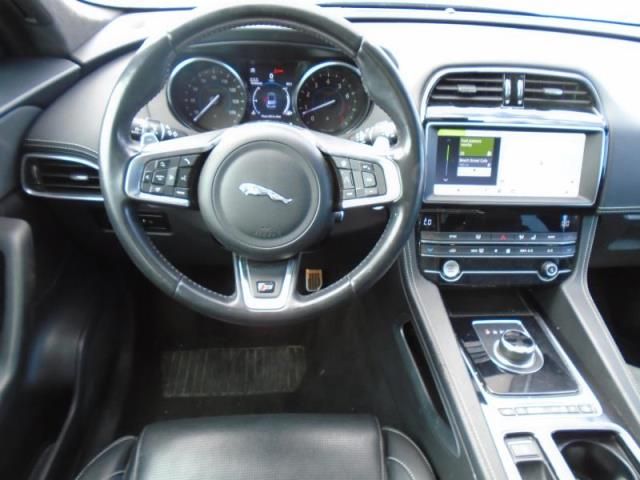 2020 JAGUAR F-PACE S SADCM2FV0LA641278
