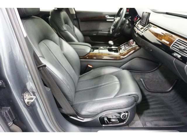 2017 AUDI A8 L WAU44AFD0HN012814