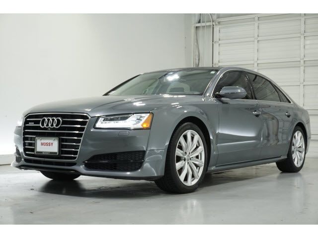 2017 AUDI A8 L WAU44AFD0HN012814