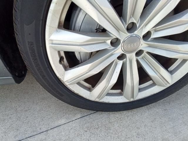 2017 AUDI A8 L WAU44AFD0HN012814