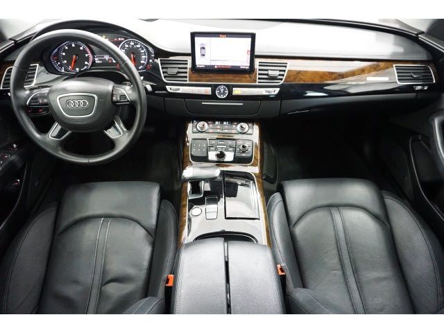 2017 AUDI A8 L WAU44AFD0HN012814