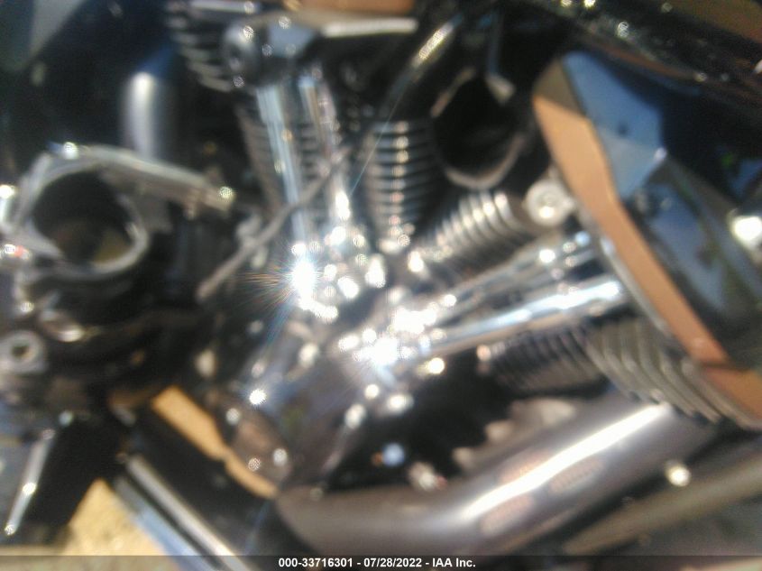 2022 HARLEY-DAVIDSON FLHXST 1HD1ABL24NB606258